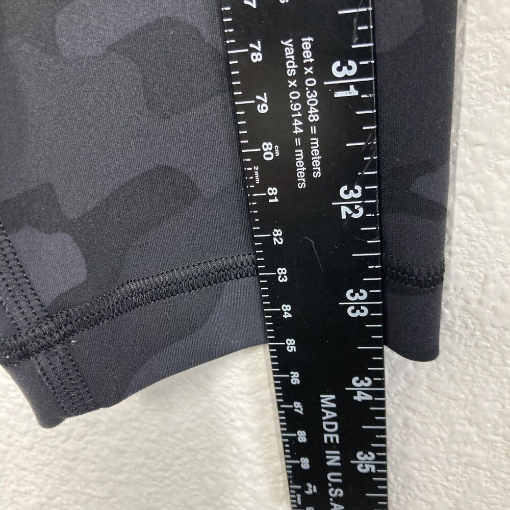 Lululemon Pants Womens 6 Black Camo Align High Rise Leggings Yoga Athletic Gym - Picture 4 of 14